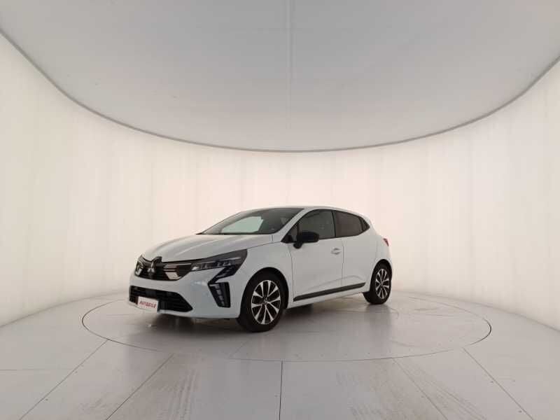 Bianco Usata 2024 Mitsubishi Colt Invite Tre volumi | 16.300 € (Buon prezzo) - Immagine 1/4