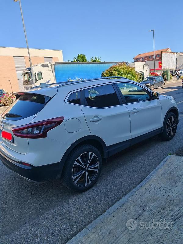 Bianco Usata 2020 Nissan Qashqai SUV | 17.900 € - Immagine 1/4