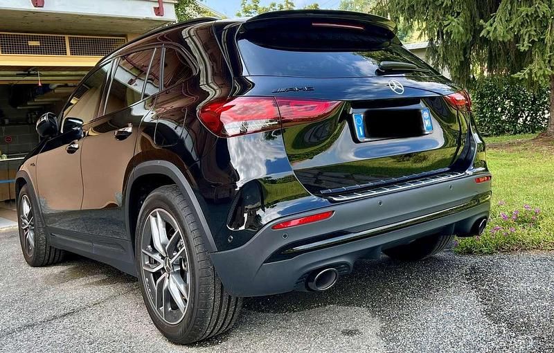 Usata Mercedes GLA35 AMG AMG 306 CV (225 kW) 2022 Nero SUV