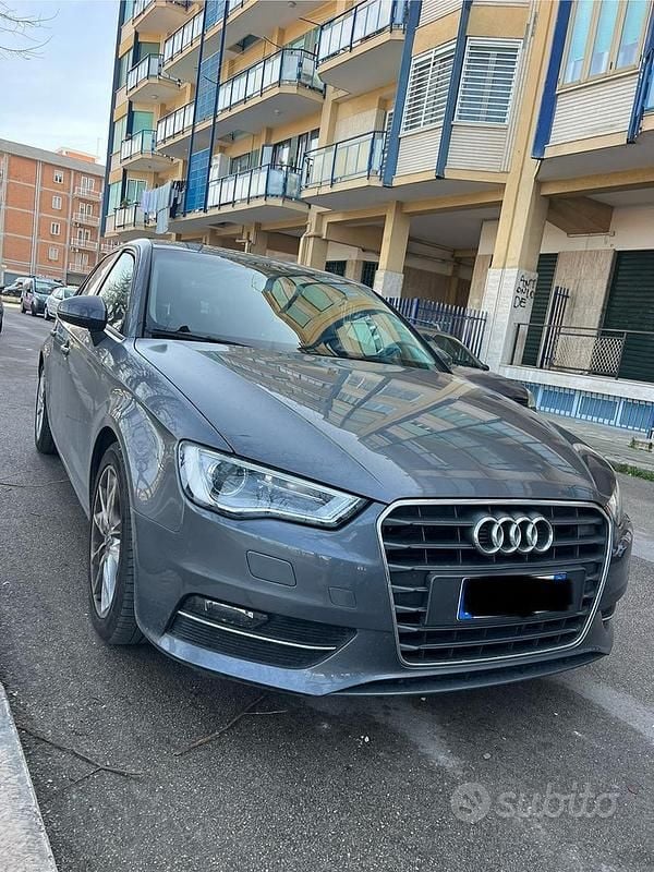 Usata Audi A3 150 CV (110 kW) 2015 Grigio Berlina