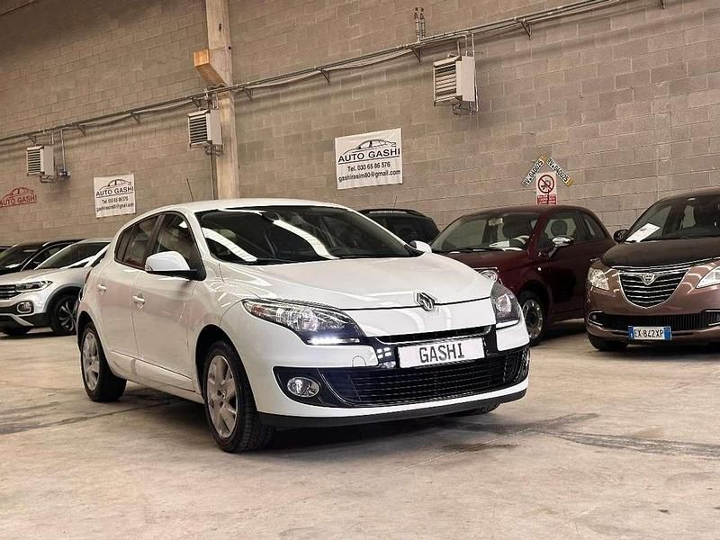 Usata Renault Mégane 110 CV (80 kW) 2013 Bianco Berlina