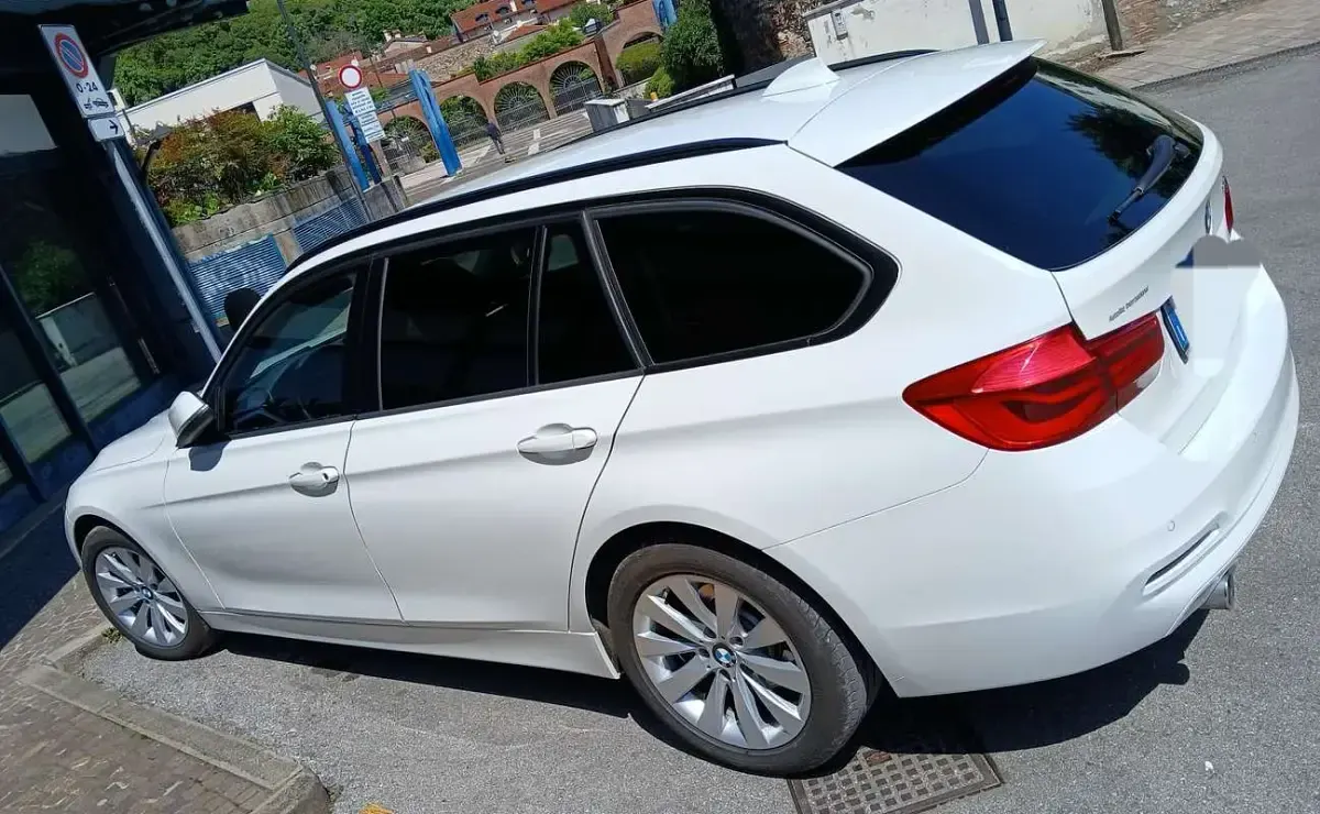 Usata BMW 318 Advantage 150 CV (110 kW) 2018 Station wagon