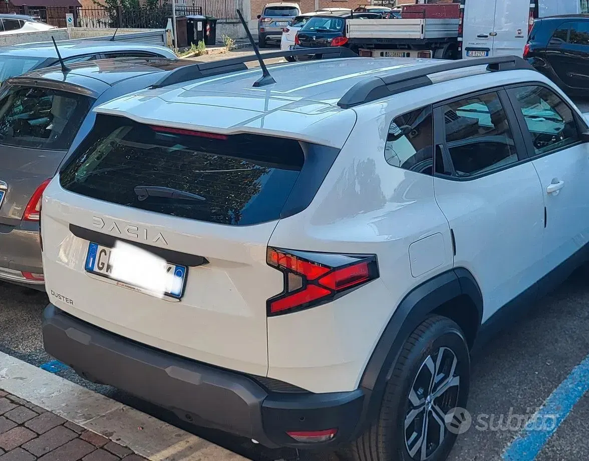 Usata Dacia Duster 101 CV (74 kW) 2024 Bianco SUV