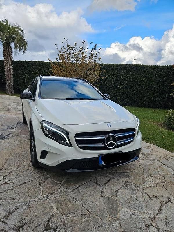 Usata Mercedes GLA200 2014 Bianco SUV