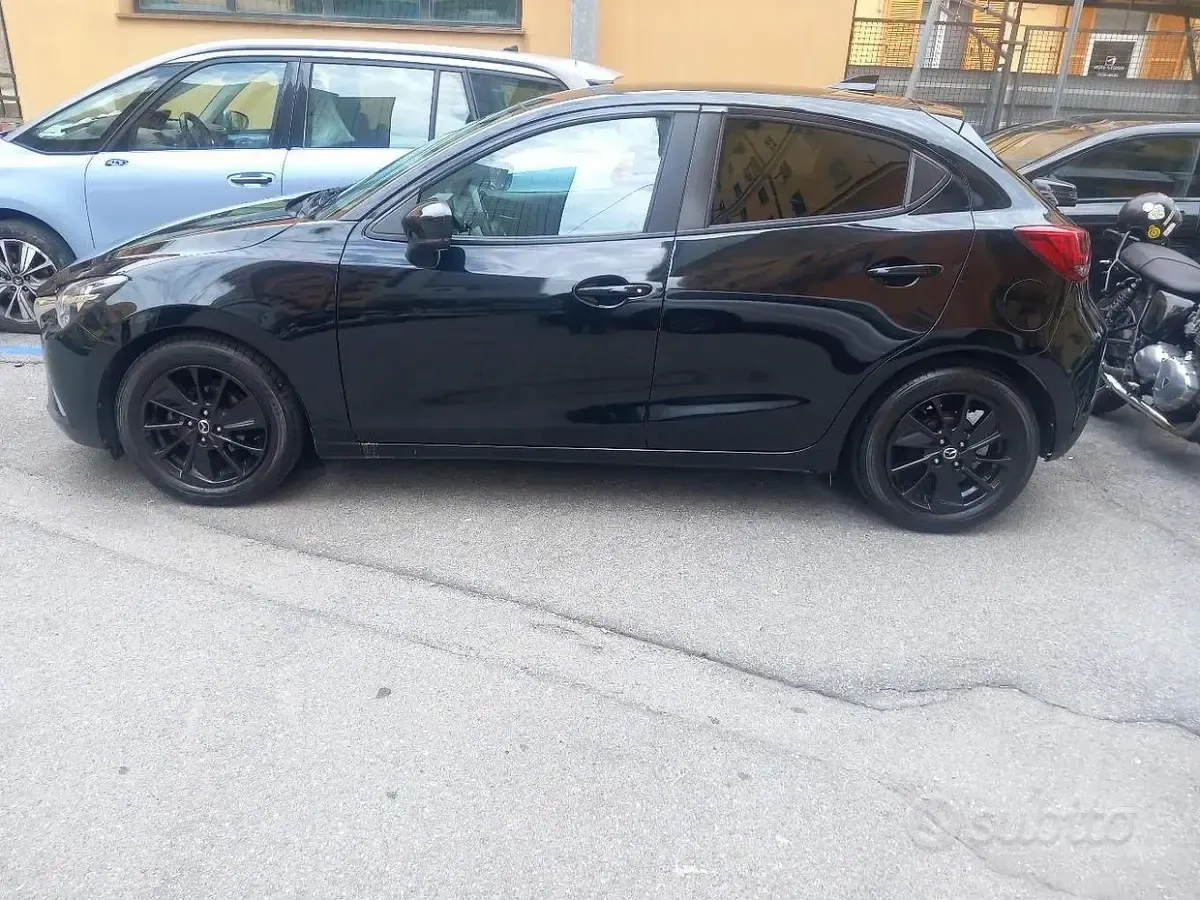Usata Mazda 2 75 CV (55 kW) 2019 Berlina