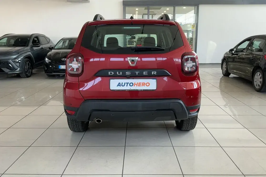 Usata Dacia Duster Comfort 116 CV (85 kW) 2021 Rosso SUV