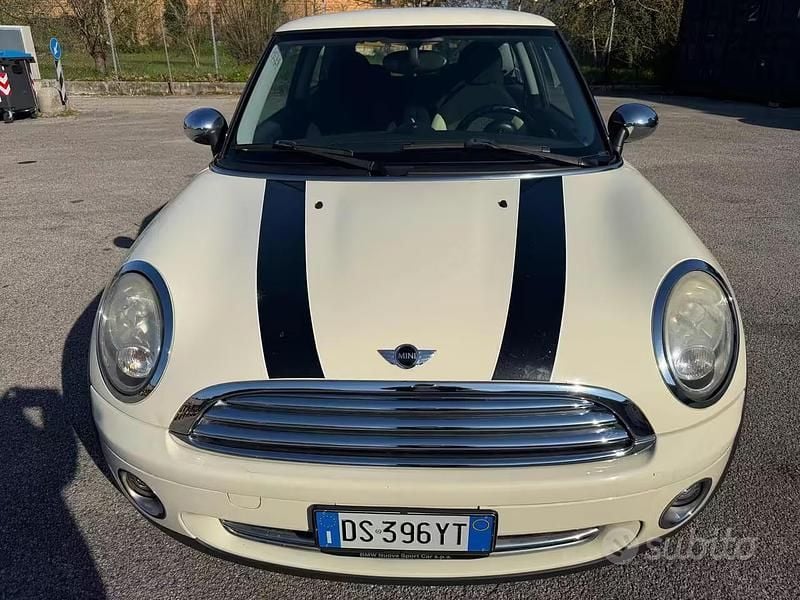 Usata Mini ONE Chili 95 CV (69 kW) 2008 Bianco Utilitaria