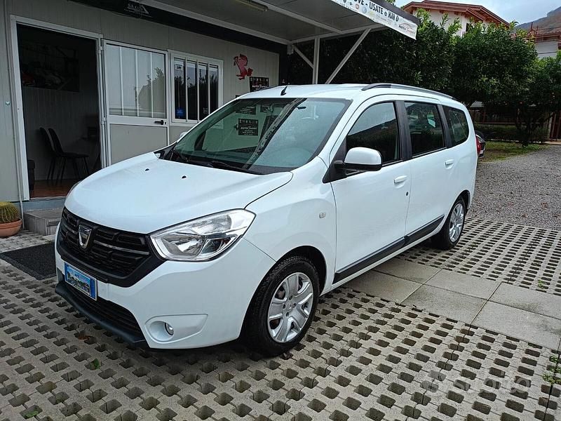 Bianco Usata 2018 Dacia Lodgy Stepway Monovolume | 10.499 € (Buon prezzo) - Immagine 1/4