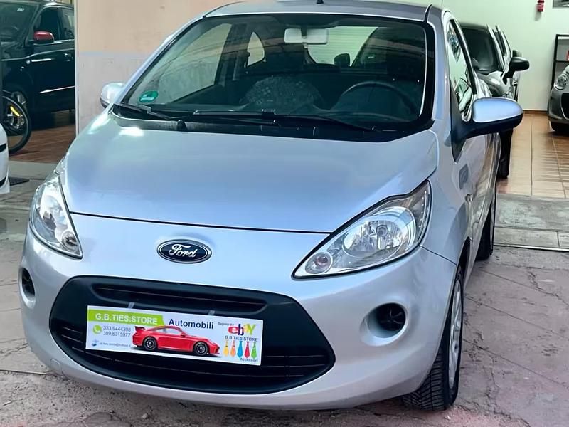 Usata Ford Ka Titanium 69 CV (50 kW) 2013 Argento Utilitaria