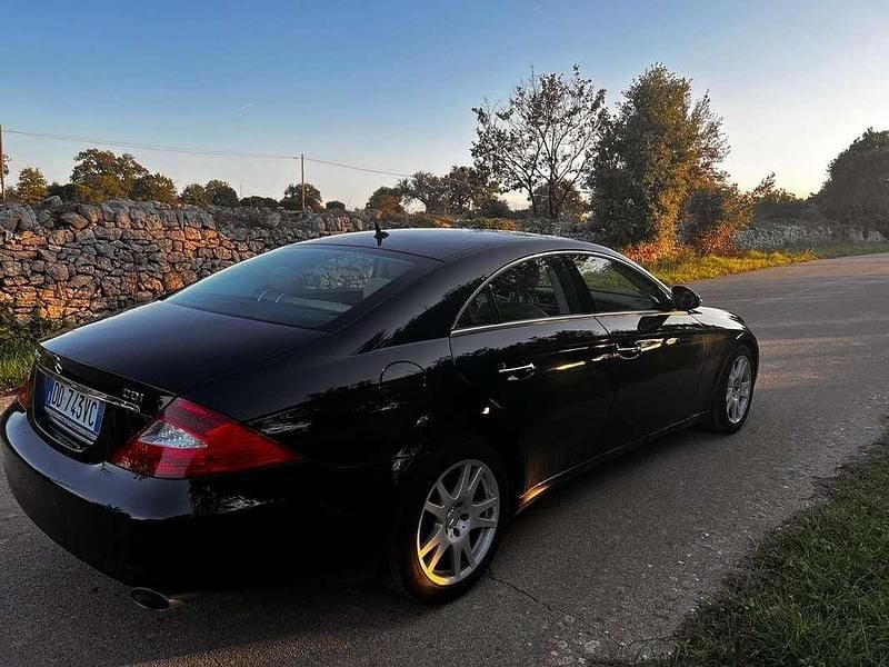 Usata Mercedes CLS320 224 CV (164 kW) 2006 Berlina
