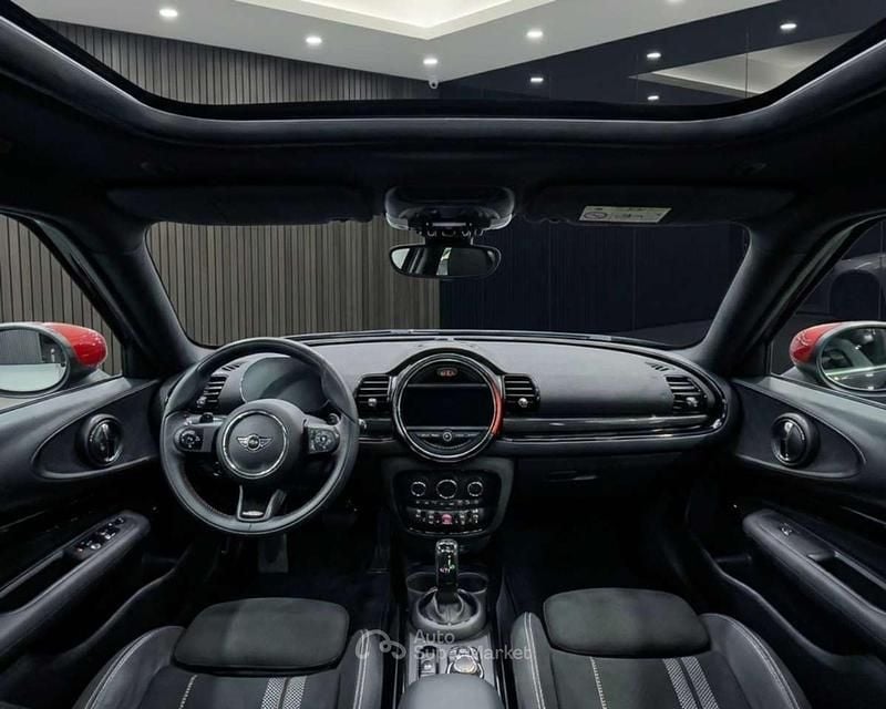 Usata Mini John Cooper Works Clubman 306 CV (225 kW) 2022 Enigmatic black Station wagon