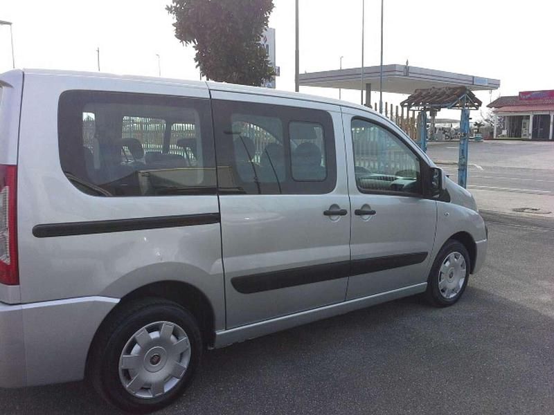 Usata Citroën Jumpy 126 CV (92 kW) 2015 Argento Monovolume