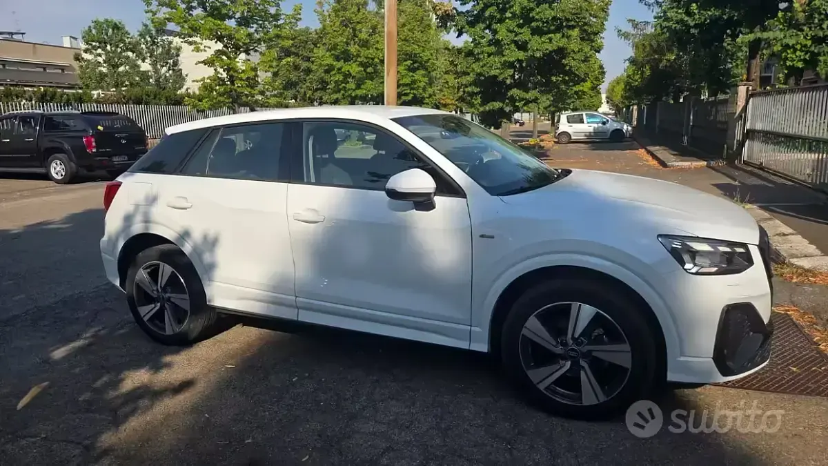 Usata Audi Q2 S-Line 116 CV (85 kW) 2023 Bianco SUV