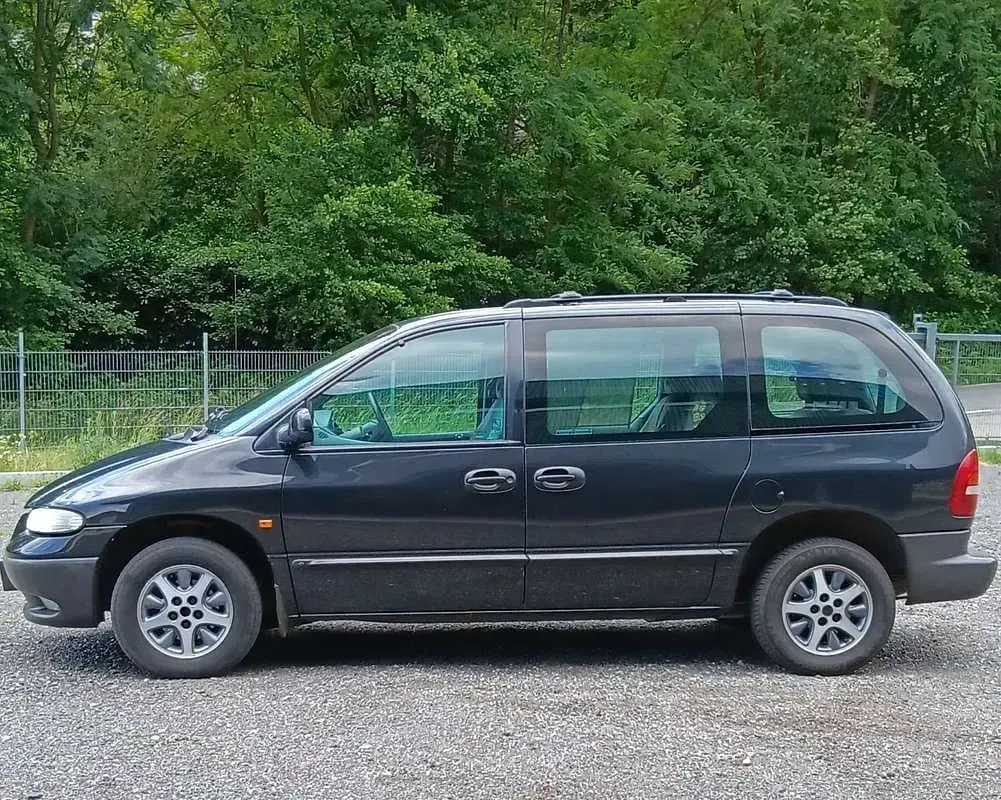 Usata Chrysler Grand Voyager Premium 116 CV (85 kW) 1999 Monovolume