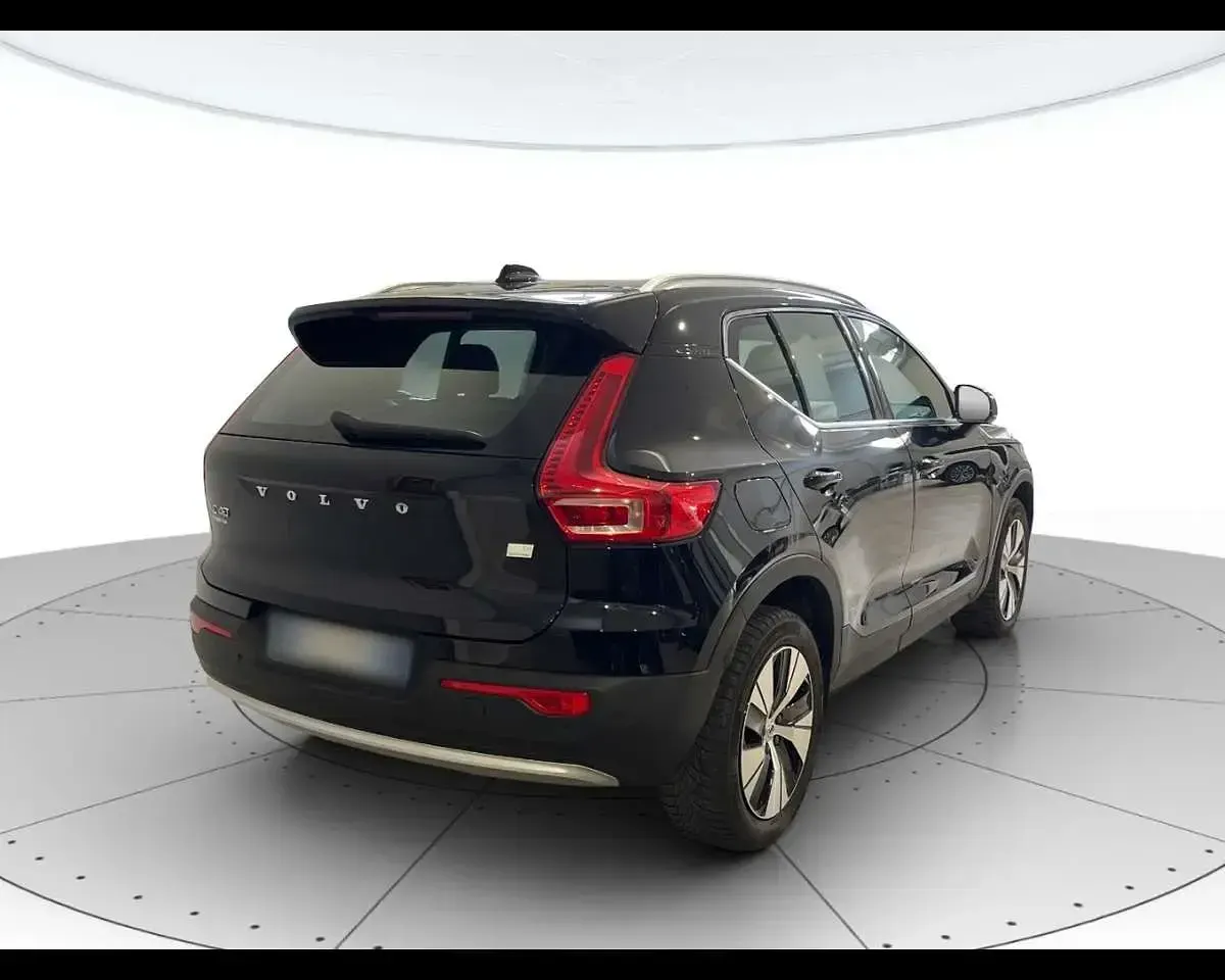 Usata Volvo XC40 Core 129 CV (94 kW) 2023 Nero SUV