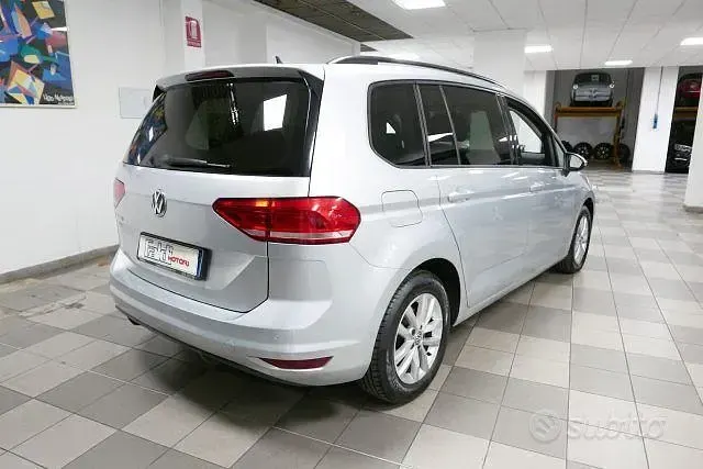 Usata VW Touran Business 116 CV (85 kW) 2018 Grigio Monovolume