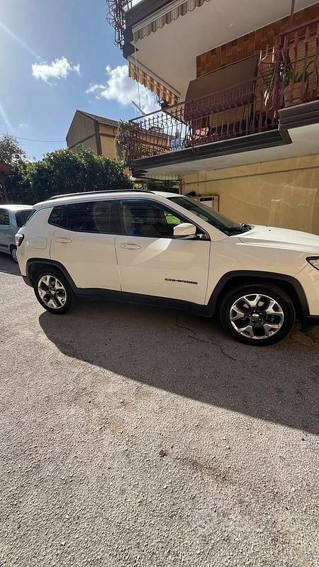 Usata Jeep Compass 120 CV (88 kW) 2019 Bianco SUV
