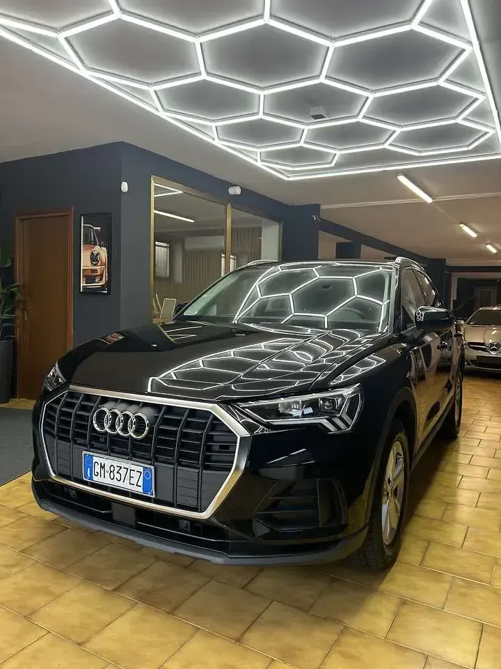 Usata Audi Q3 150 CV (110 kW) 2022 Nero SUV