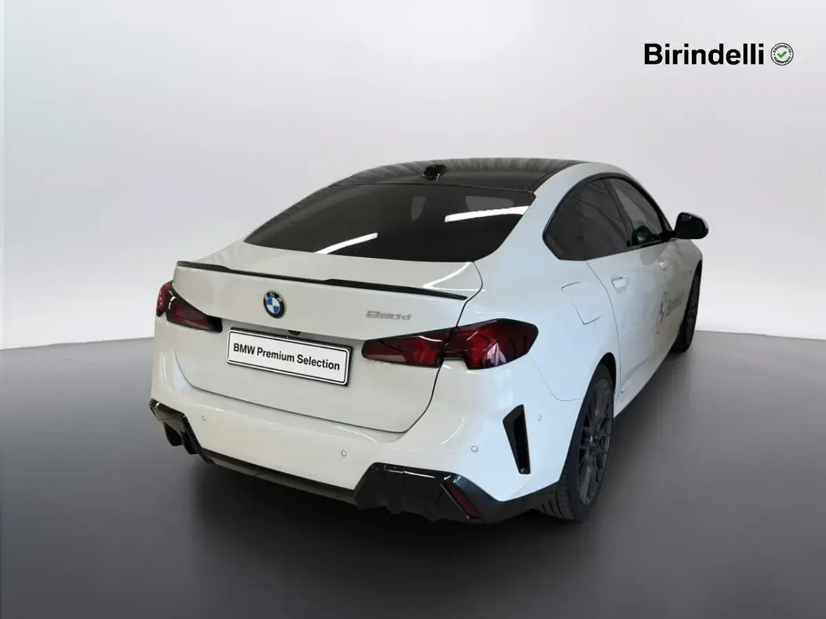 Usata BMW 220 Comfort Edition 150 CV (110 kW) 2025 Bianco Coupé