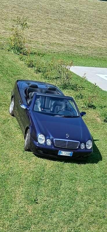 Usata Mercedes CLK320 Elegance 218 CV (160 kW) 2000 Cabrio