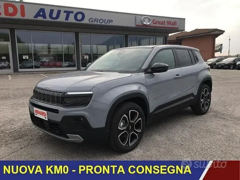Nuova Jeep Avenger Summit 101 CV (74 kW) 2025 Grigio SUV
