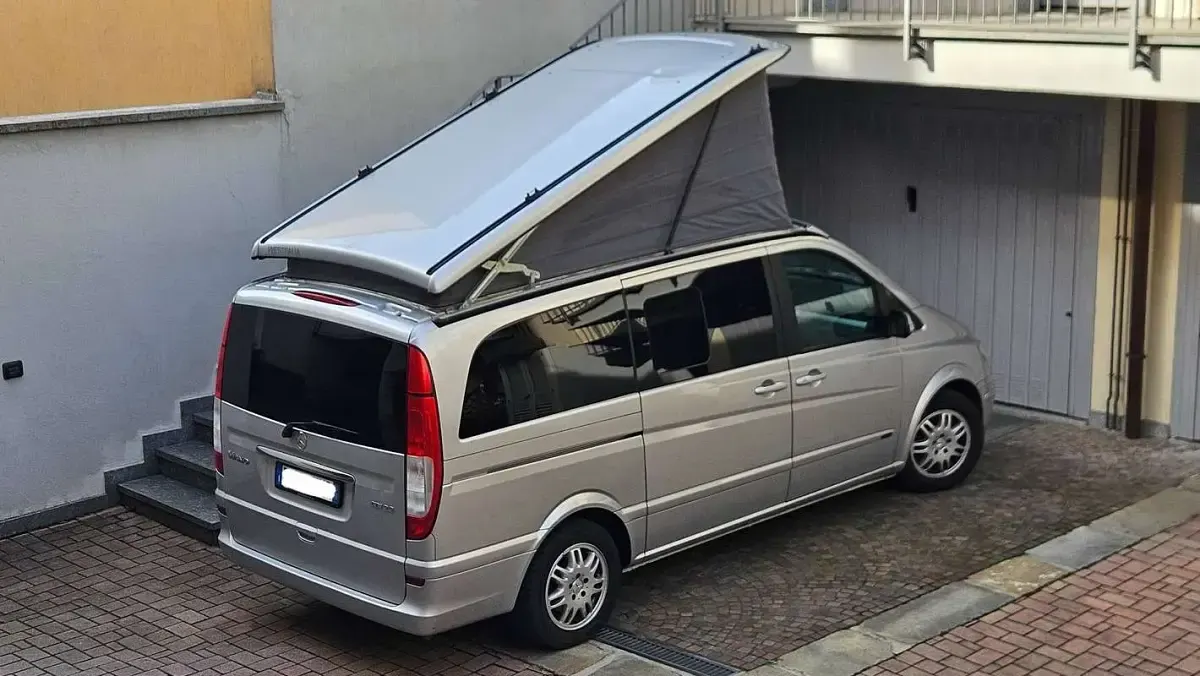 Usata Mercedes Viano Marco Polo 150 CV (110 kW) 2007 Argento Monovolume