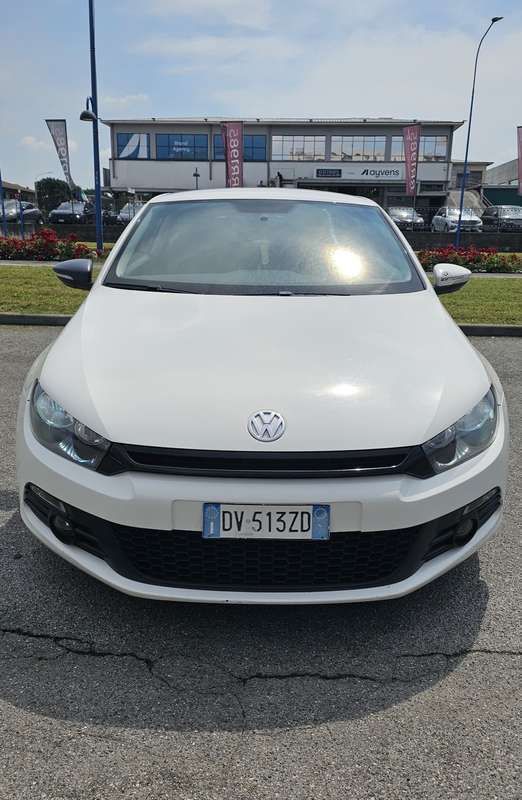 Usata 2010 VW Scirocco Team Coupé | 5000 € (Super prezzo) - Immagine 1/4