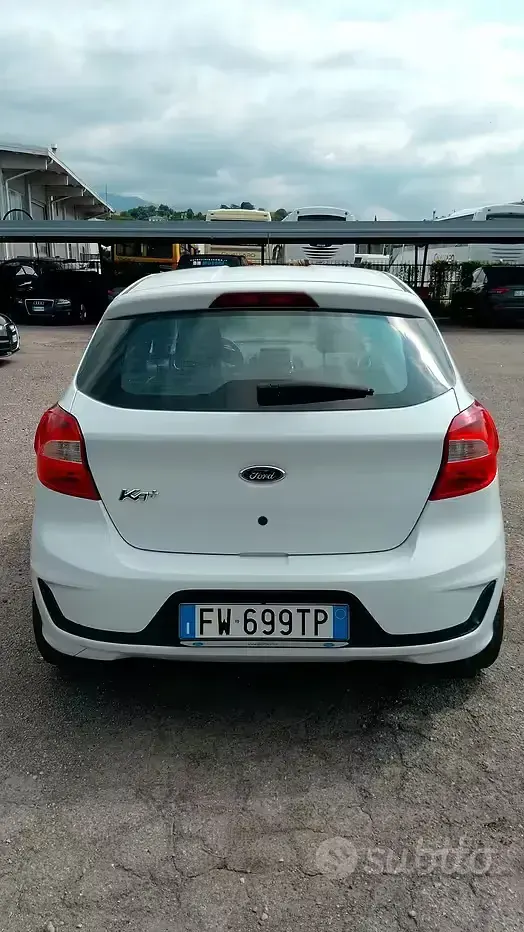 Usata Ford Ka Plus 86 CV (63 kW) 2019 Bianco Utilitaria