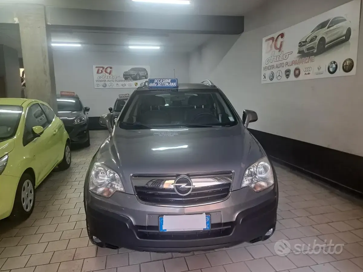 Usata Opel Antara 150 CV (110 kW) 2008 Marrone SUV