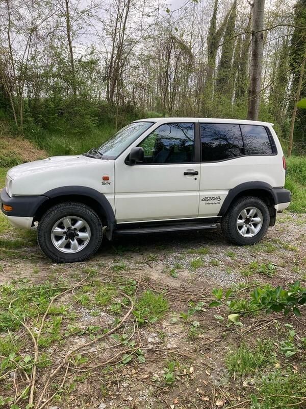 Usata Nissan Terrano 125 CV (91 kW) 1999 Bianco SUV