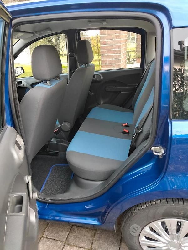 Usata Fiat Panda 69 CV (50 kW) 2010 Blu Utilitaria