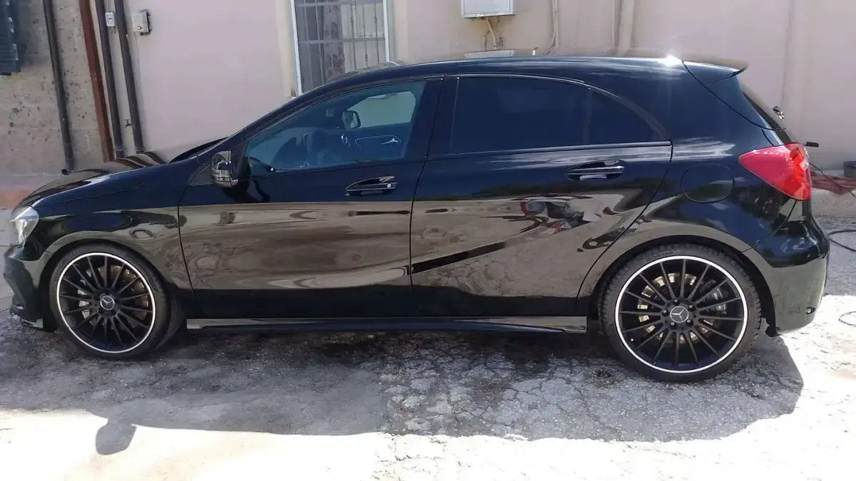 Usata Mercedes A45 AMG AMG 360 CV (264 kW) 2014 Nero Utilitaria