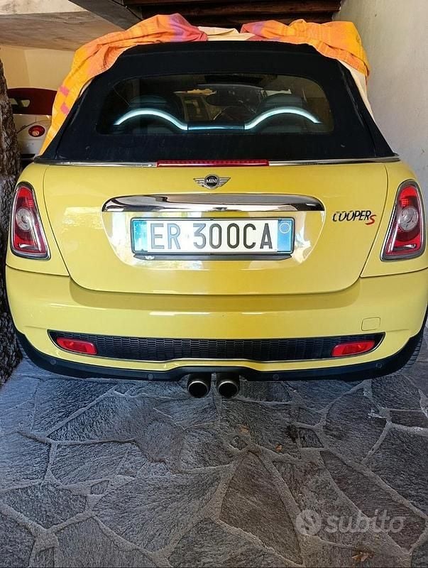 Usata Mini Cooper S Cabriolet 175 CV (128 kW) 2009 Giallo Cabrio