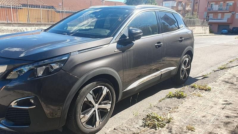 Usata Peugeot 3008 GT-line 131 CV (96 kW) 2019 Grigio SUV