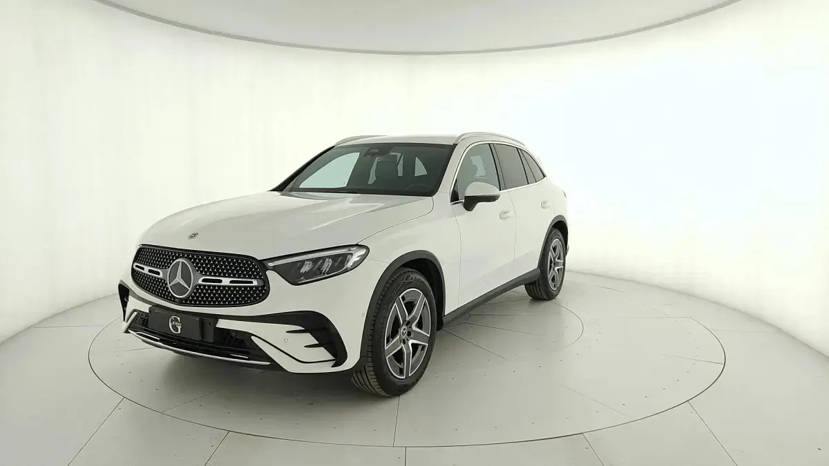 Usata Mercedes GLC300 Advanced 258 CV (189 kW) 2023 SUV