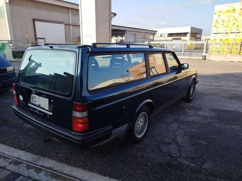 Usata Volvo Polar 109 CV (80 kW) 1991 Verde Station wagon