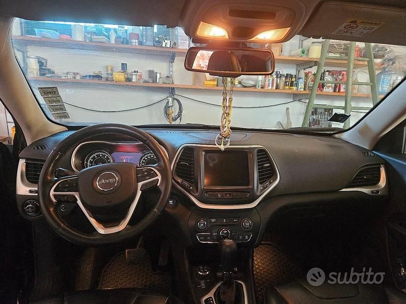 Usata Jeep Cherokee 272 CV (200 kW) 2014 Nero SUV