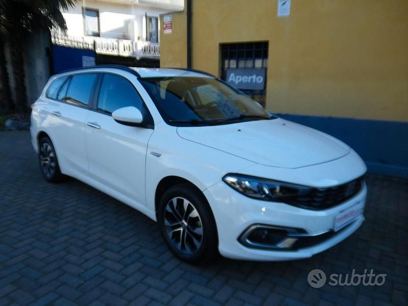 Usata Fiat Tipo City Life 131 CV (96 kW) 2022 Bianco Station wagon