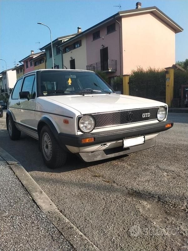 Usata VW Golf I GTD 70 CV (51 kW) 1982 Bianco Utilitaria