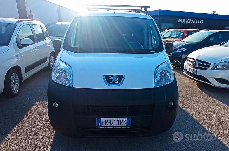 Usata Peugeot Bipper 80 CV (58 kW) 2018 Bianco Monovolume