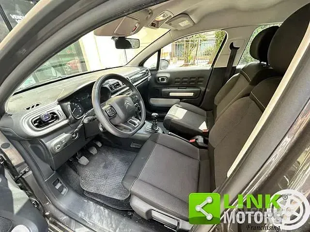 Usata Citroën C3 102 CV (75 kW) 2024 Grigio Berlina