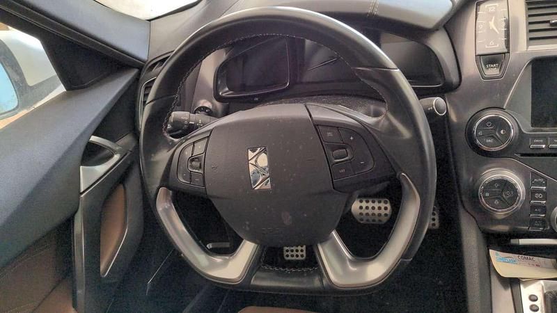 Usata DS Automobiles DS5 Sport Chic 181 CV (133 kW) 2015 Utilitaria