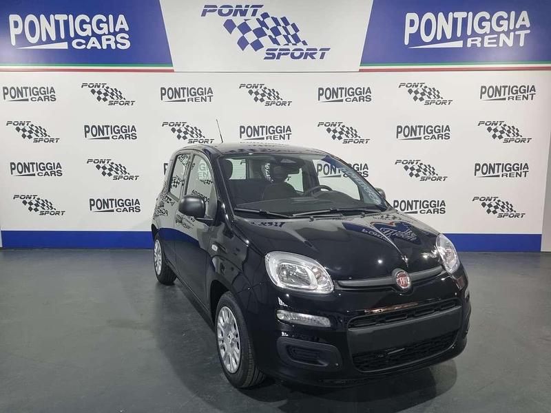 Nuova Fiat Panda 69 CV (50 kW) 2025 Estvr601 nero Utilitaria