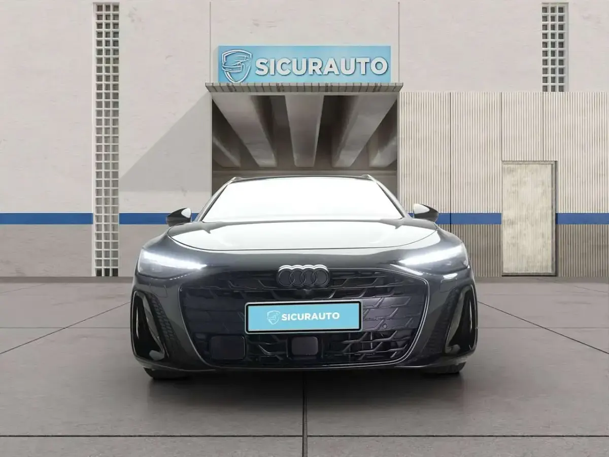 Usata Audi A6 S-Line 204 CV (150 kW) 2025 Grigio daytona effetto perla Station wagon