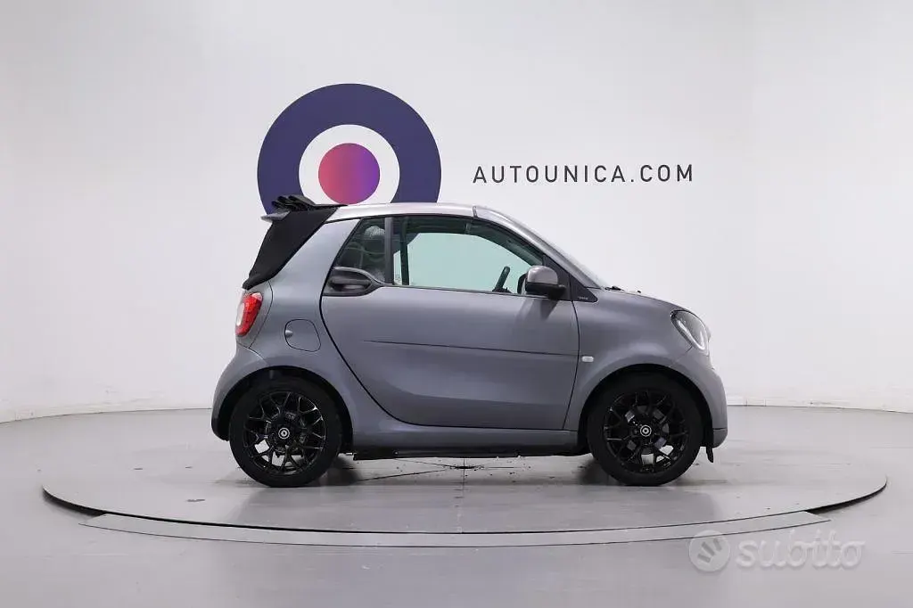 Usata Smart ForTwo Cabrio Passion 90 CV (66 kW) 2016 Grigio Cabrio