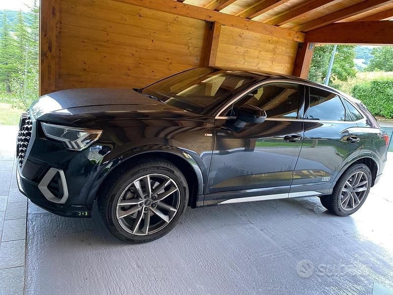 Nero Usata 2019 Audi Q3 Sportback S-Line SUV | 34.000 € (Buon prezzo) - Immagine 1/4
