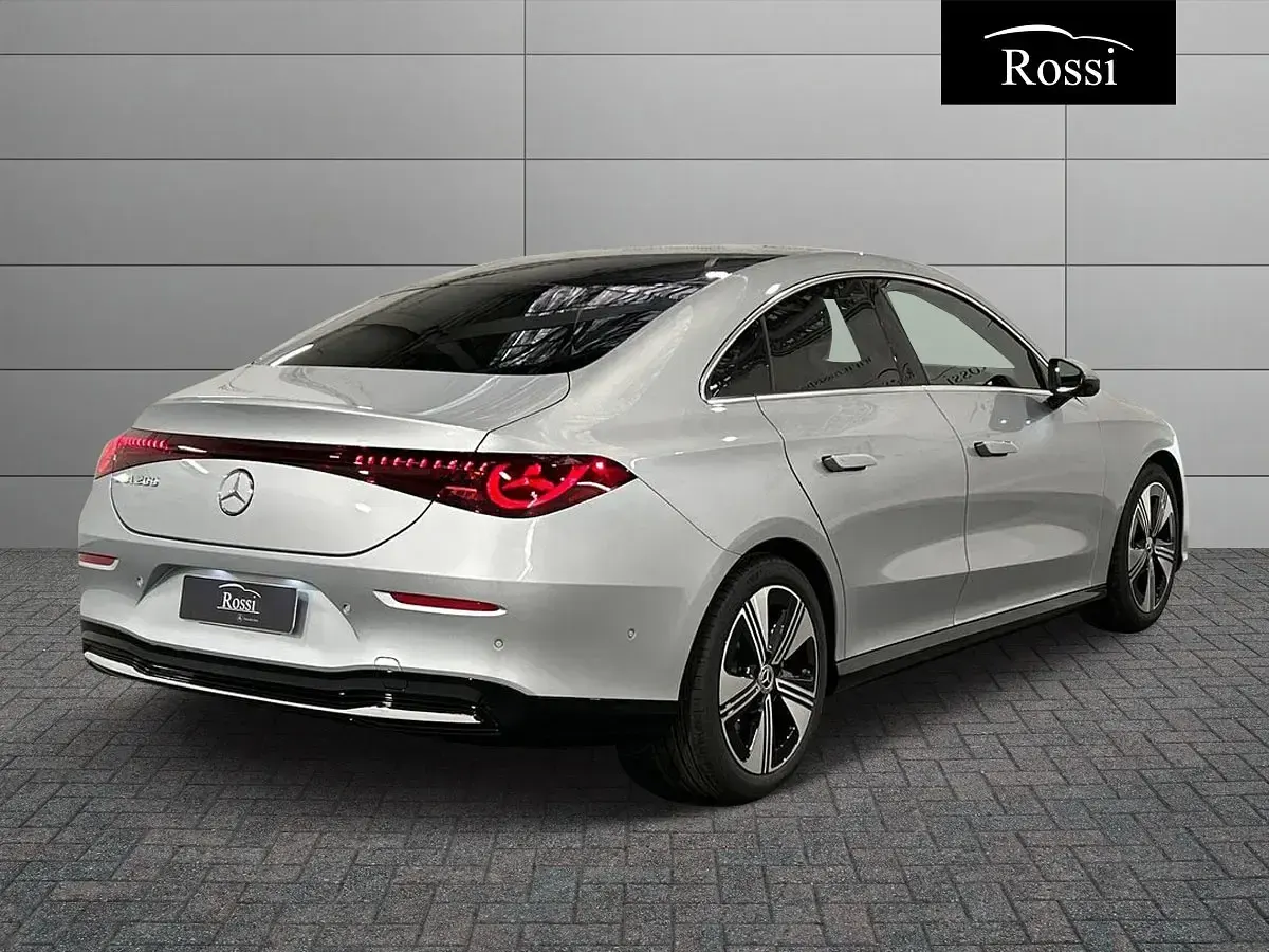 Begagnad Mercedes CLA200 163 HK (119 kW) 2026