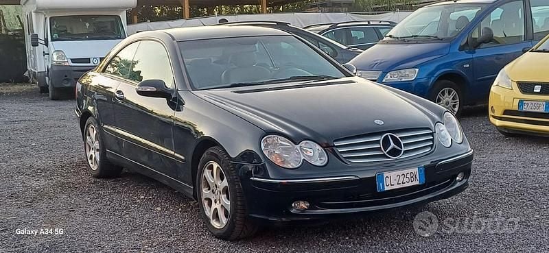 Usata Mercedes CLK270 Avantgarde 169 CV (124 kW) 2004 Nero Coupé