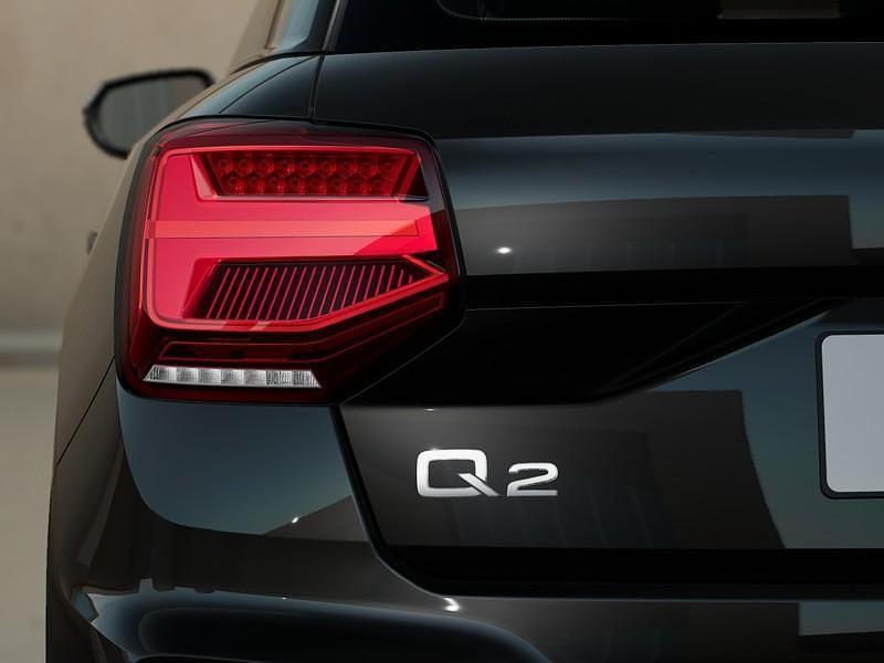 Nouvelle Audi Q2 Business 116 ch (85 kW) 2025 Noir SUV