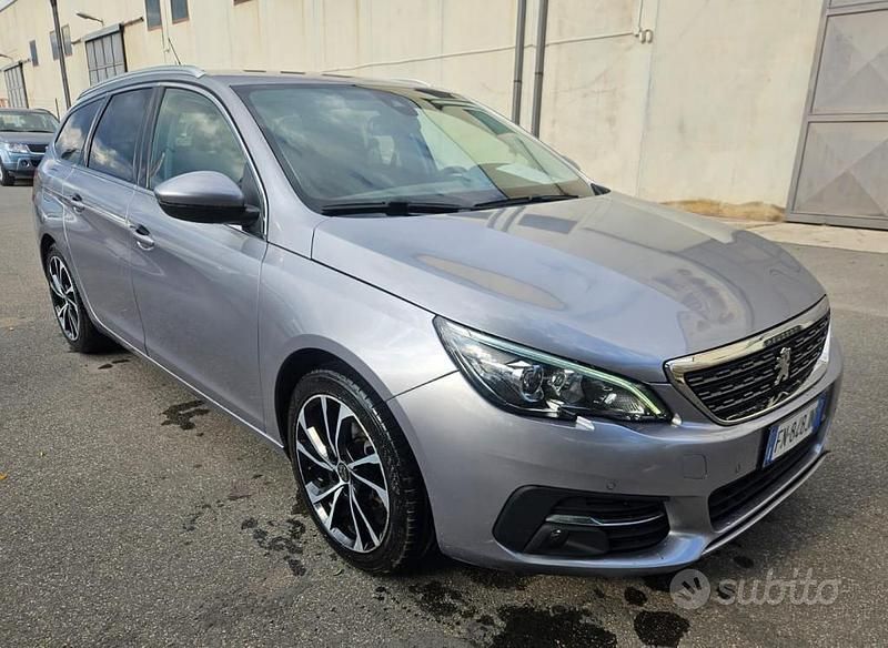 Usata Peugeot 308 SW GT-line 120 CV (88 kW) 2018 Grigio Station wagon